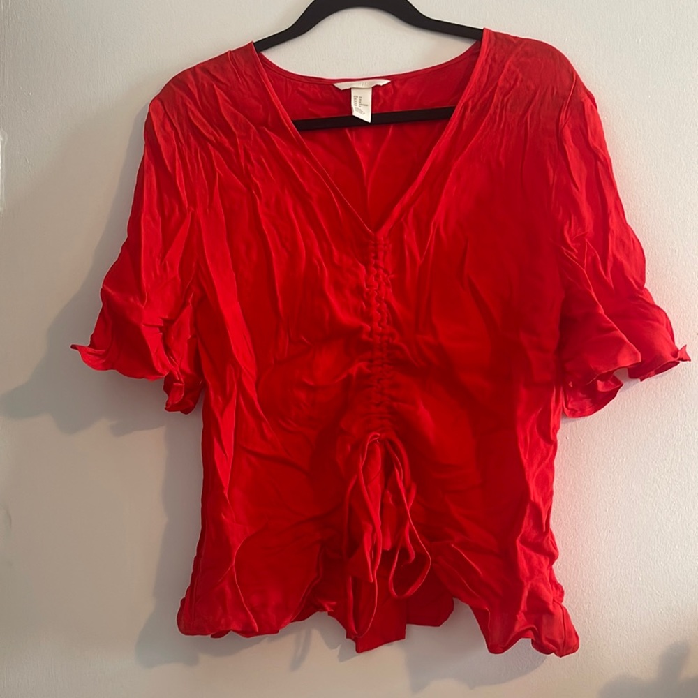 ❌SOLD❌🤍H&M🤍 Shortsleeve Blouse